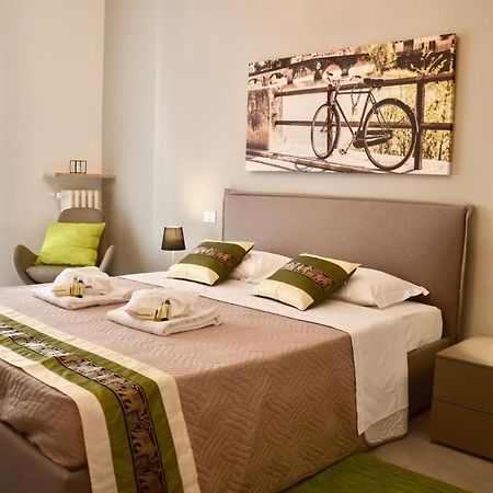 Apartmán Flats4Rent Nikos Verona Exteriér fotografie